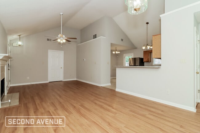 1028 Abercorn Way in Douglasville, GA - Building Photo - Building Photo