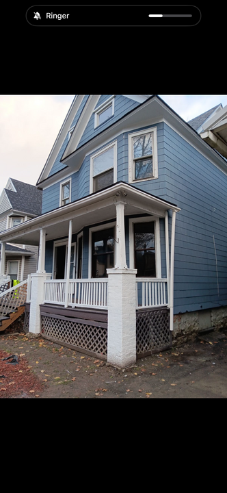 30 Finch St in Rochester, NY - Foto de edificio