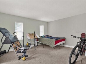 601 Ivey Ln in Tarpon Springs, FL - Building Photo - Building Photo