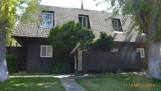 property at 920 El Camino Ave