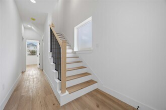 2012 Yates St in Houston, TX - Building Photo - Building Photo