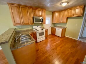 3208 Harvey St NW in Huntsville, AL - Building Photo - Building Photo