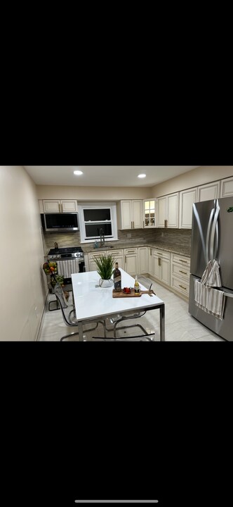 9125 Grand Ave, Unit 2 in North Bergen, NJ - Building Photo