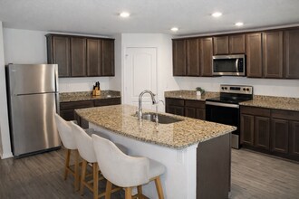 72 Brewster Ln in Palm Coast, FL - Building Photo - Building Photo