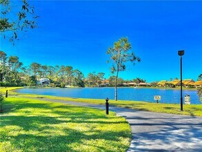 15191 Cedarwood Ln in Naples, FL - Building Photo - Building Photo