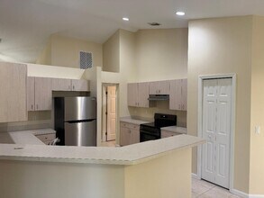 2461 SW Webster Ln in Port St. Lucie, FL - Building Photo - Building Photo