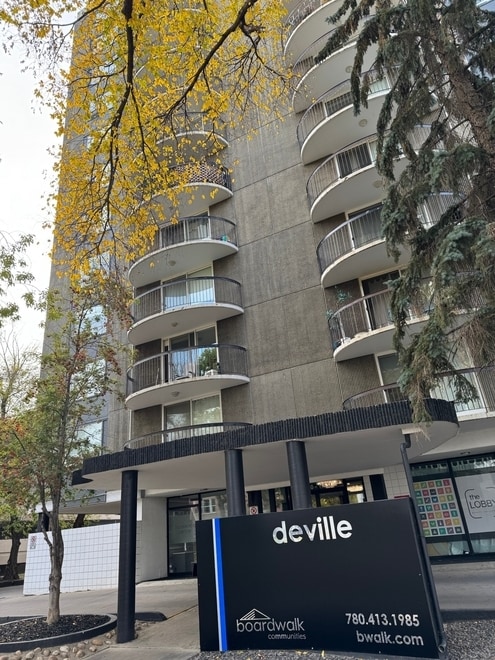 Deville Apartments