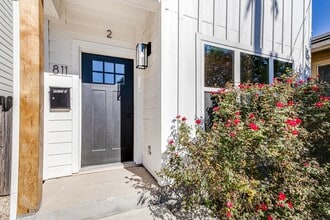 811 Nevada St in San Antonio, TX - Building Photo - Building Photo