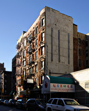 31-33 Market St in New York, NY - Building Photo - Building Photo