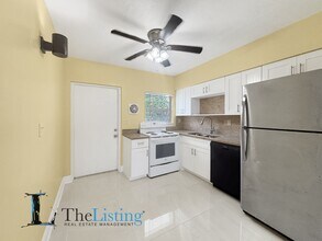 5505 Hernandes Dr in Orlando, FL - Building Photo - Building Photo