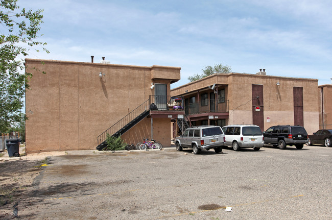 143-147 Tennessee St SE in Albuquerque, NM - Building Photo - Building Photo