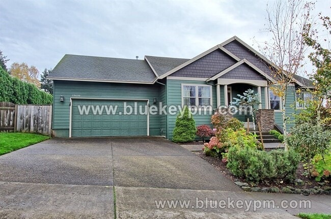 13630 SE Portland View Pl in Happy Valley, OR - Building Photo - Building Photo