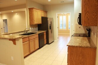 329 Firestone Dr in Meadowlakes, TX - Building Photo - Building Photo