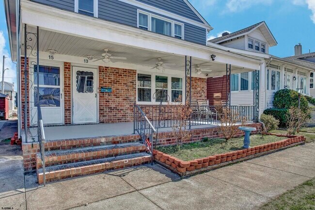 13 N Victoria Ave in Ventnor City, NJ - Building Photo - Building Photo