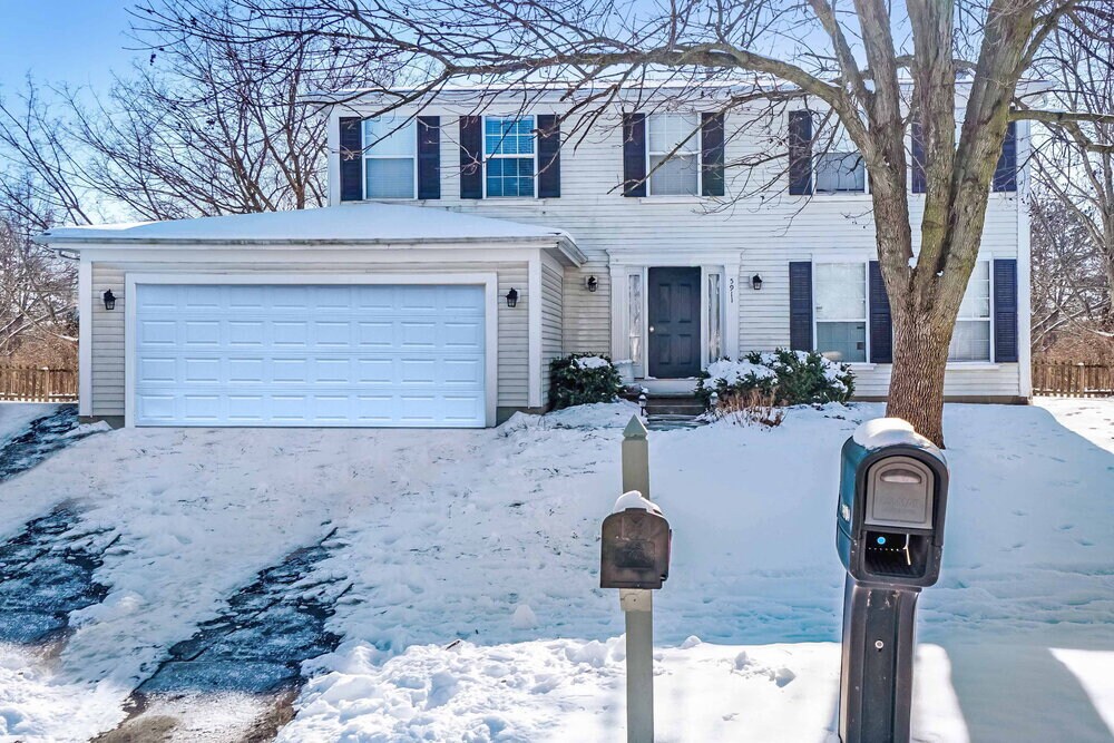 5911 Vero Dr in Hilliard, OH - Building Photo