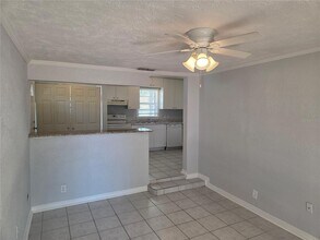 3007 N Adams St, Unit 2338 in Tampa, FL - Building Photo - Building Photo