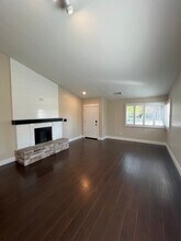 13417 Cheyenne Mountain Dr in Bakersfield, CA - Building Photo - Building Photo