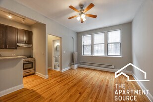 4614 N Paulina St in Chicago, IL - Building Photo