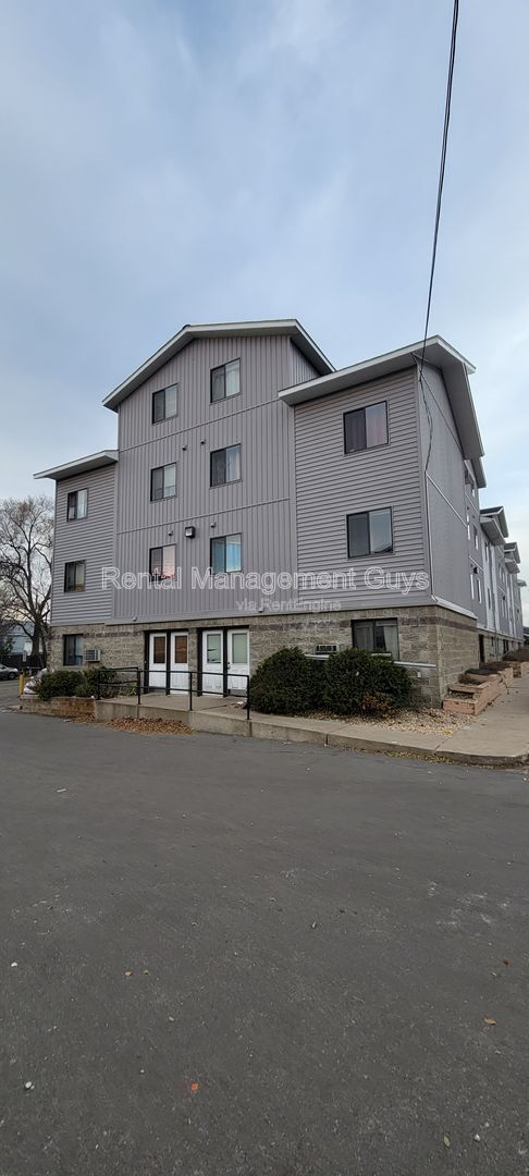 property at 430 1st Ave NE