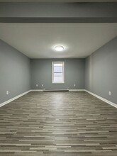 PF Somerset LLC in North Plainfield, NJ - Building Photo - Interior Photo