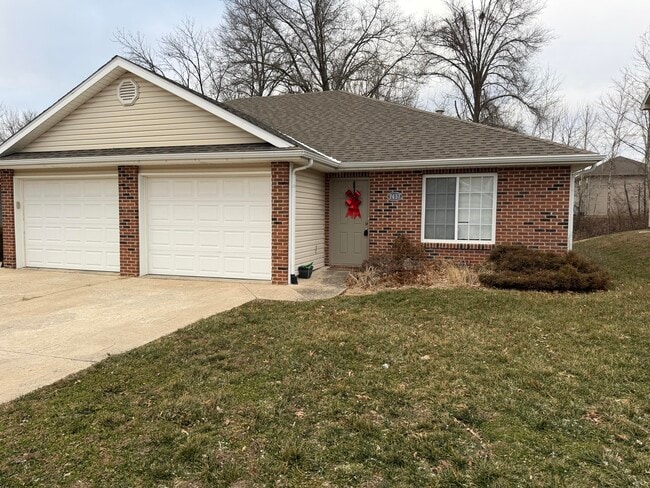 property at 7437 Noah Ct