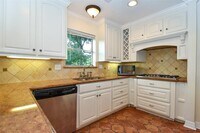 18603 Point Lookout Dr photo'