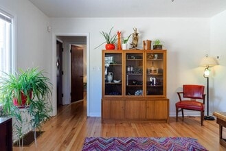 1225 E Cache La Poudre St in Colorado Springs, CO - Building Photo - Building Photo