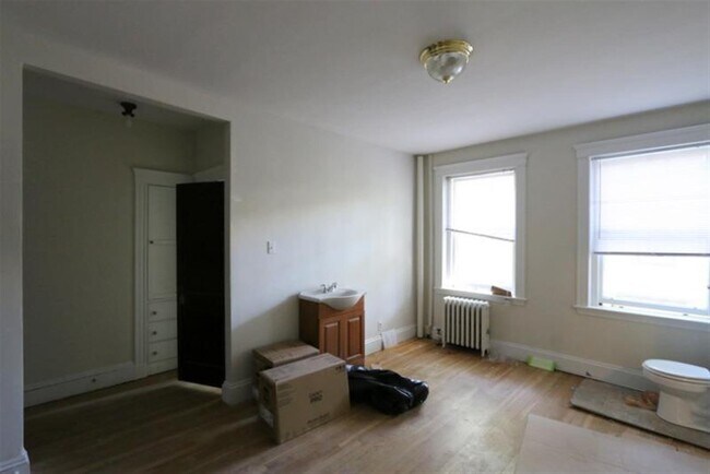 24 Langdon, Unit 7 in Cambridge, MA - Building Photo - Building Photo