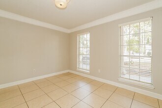 17327 Rolling Creek Dr in Houston, TX - Building Photo - Building Photo