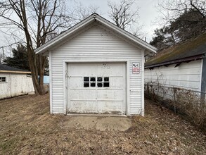 619 Wayne St in Jackson, MI - Building Photo - Building Photo