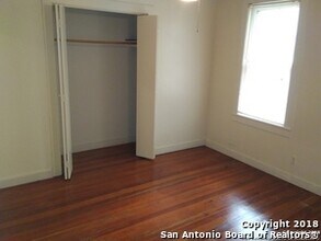 221 W Magnolia Ave in San Antonio, TX - Building Photo - Building Photo