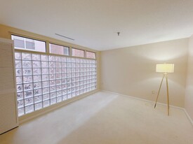 20 Webster St, Unit 304 in Brookline, MA - Building Photo