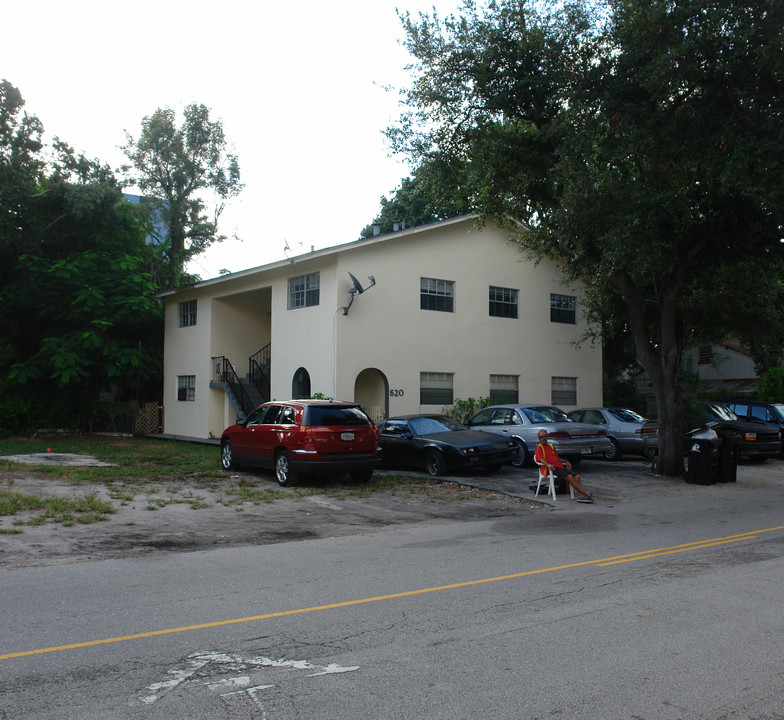 620 SE 4th Ave in Fort Lauderdale, FL - Building Photo