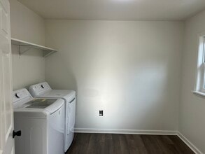 1859 US-158 in Jackson, NC - Building Photo - Building Photo