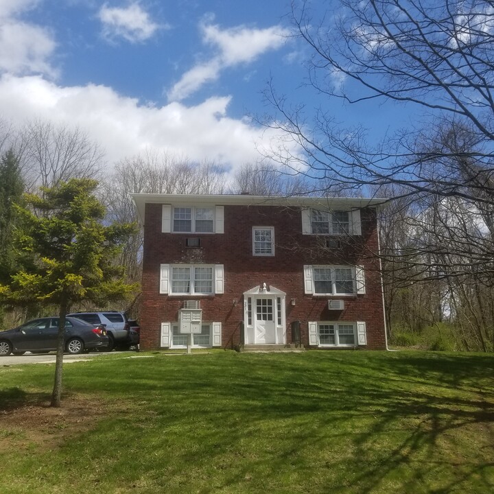 17 Old Allamuchy Rd, Unit 1 in Hackettstown, NJ - Foto de edificio