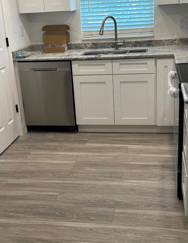 417 Banana Cay Dr, Unit G in South Daytona, FL - Foto de edificio - Building Photo