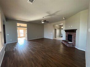 18704 Vivo Dr in Edmond, OK - Building Photo - Building Photo