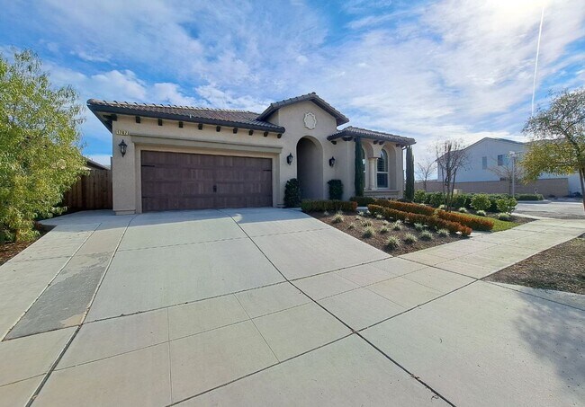 1707 N Megan Ave in Clovis, CA - Building Photo - Building Photo