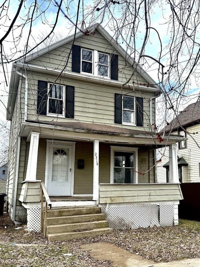 property at 2318 17th St SW