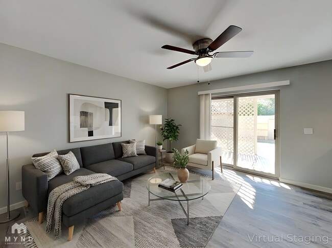 2009 W Newcastle Cir in Phoenix, AZ - Foto de edificio - Building Photo