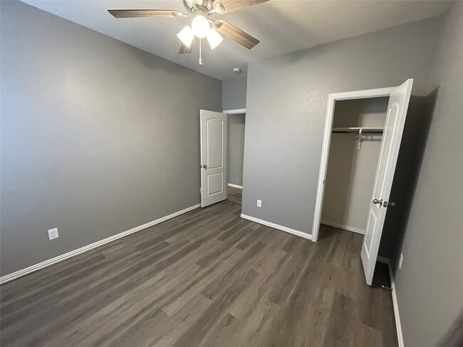 property at 5306 Windy Plantation Dr