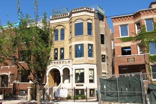 Wrigley Rooftops Apartments