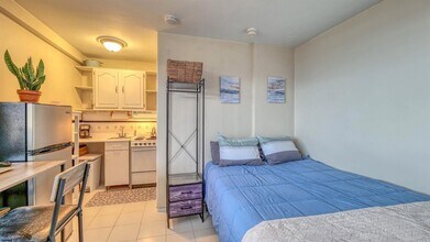 108 S Montpelier Ave in Atlantic City, NJ - Building Photo - Building Photo