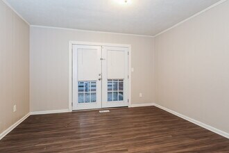 235 Hurst Point in Atlanta, GA - Building Photo - Building Photo