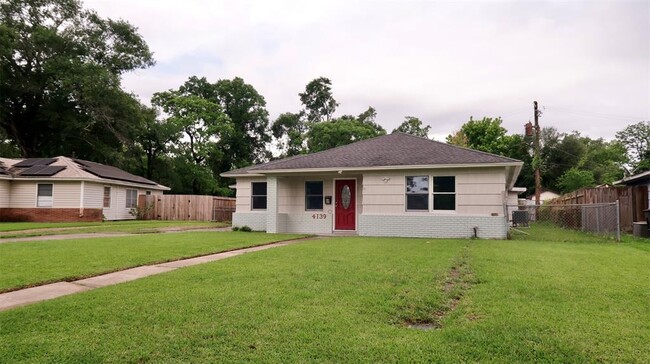 4139 De Leon St in Houston, TX - Building Photo - Building Photo