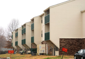 Greenleaf Apt. Income Based in Muskogee, OK - Building Photo
