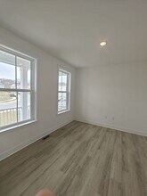 18 Devon Dr in Howell, NJ - Building Photo - Building Photo