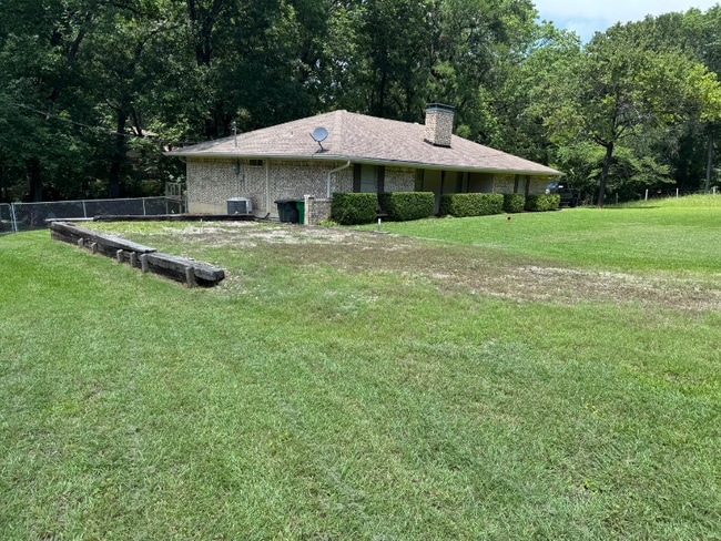 15712 Top Ct in Kemp, TX - Foto de edificio - Building Photo