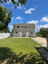 4835-4837 N 103rd St-Unit -4837 in Milwaukee, WI - Building Photo - Building Photo