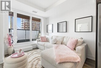 2545 Simcoe St N in Oshawa, ON - Building Photo - Building Photo